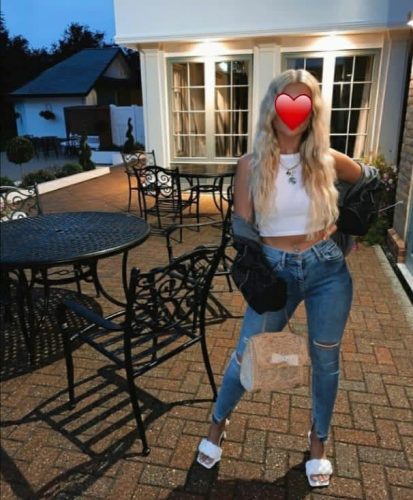 Samsun'Un Göz Alıcı Güzeli Arzu 24 Yaşında — Samsun